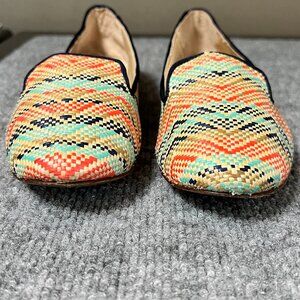 Vince Camuto Lilliana Flats Chevron Aztec Slip On Women's 7 B‎ Multicolor